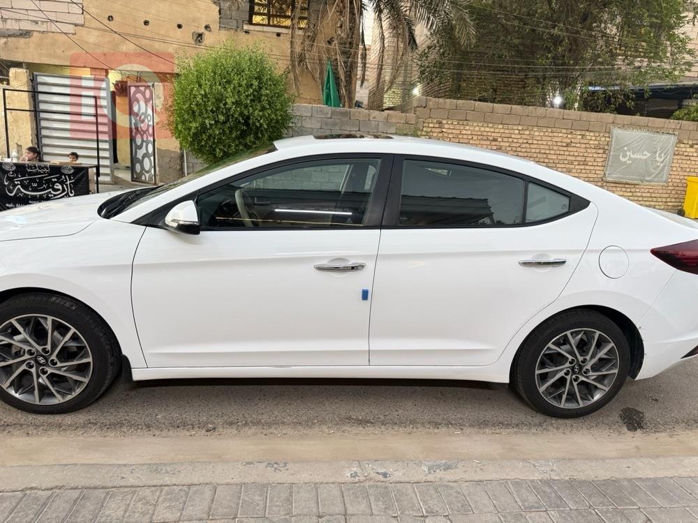 هيونداي النترا
